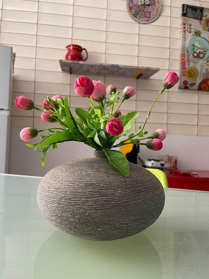 شقة Colorful House نابولي المظهر الخارجي الصورة